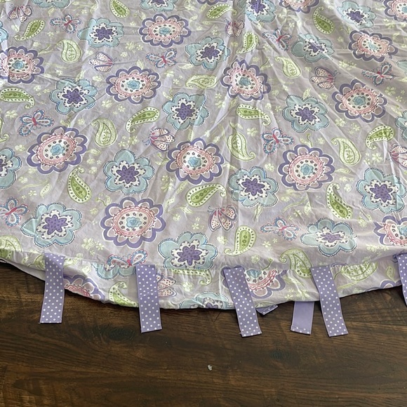 Pottery Barn Kids SAMANTHA Twin
Duvet Cover Lavender - Picture 5 of 7